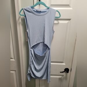 Sleeveless Dress W Cut Out